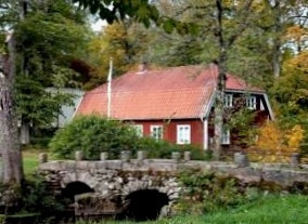 Vandrarhemmet Årås Säteri och Trädgårdar