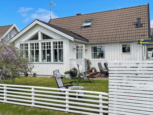 Holiday home KLÖVEDAL V