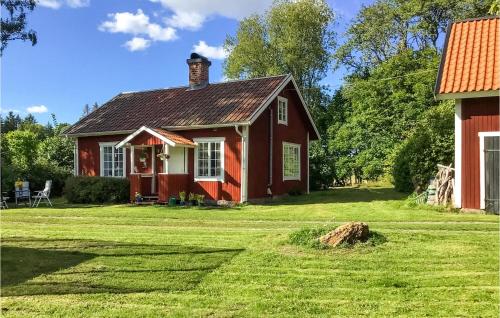 Lovely Home In rsundsbro With Wifi