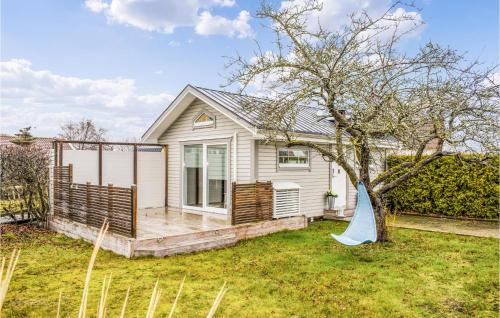 1 Bedroom Awesome Home In Hassl
