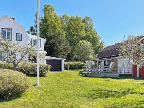 Holiday home LYSVIK