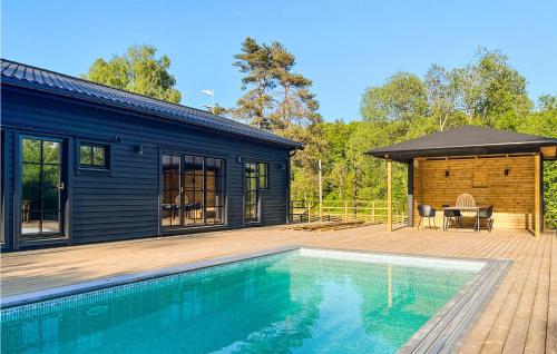 Gorgeous Home In spered With Wifi