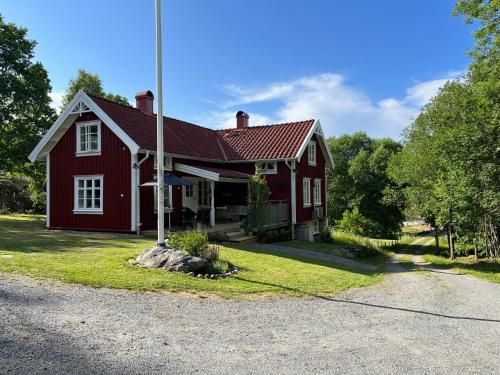Cozy house in the countryside