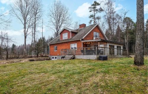 Beautiful Home In Ulricehamn With Lake View